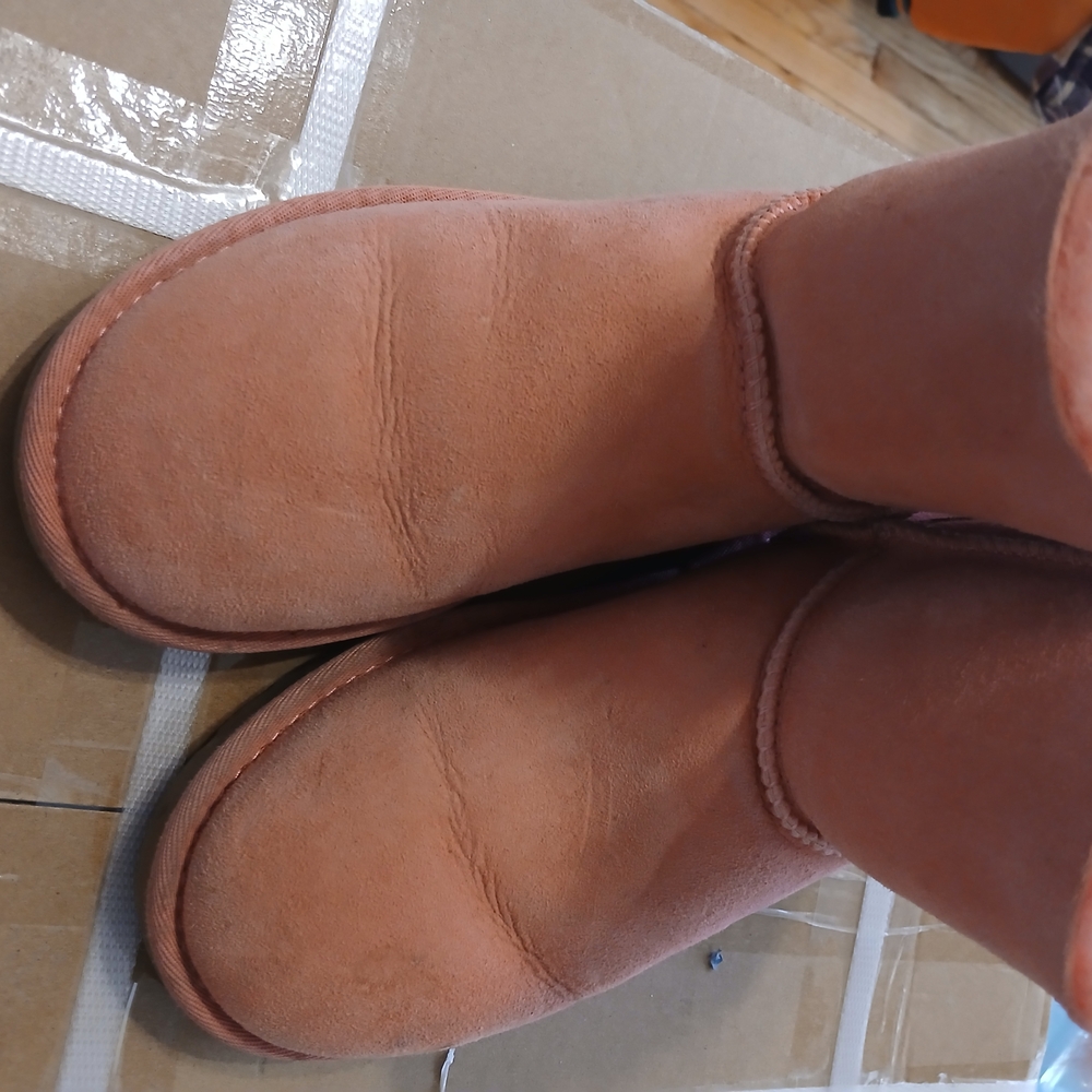 UGG Women's Ankle Boots in Peach